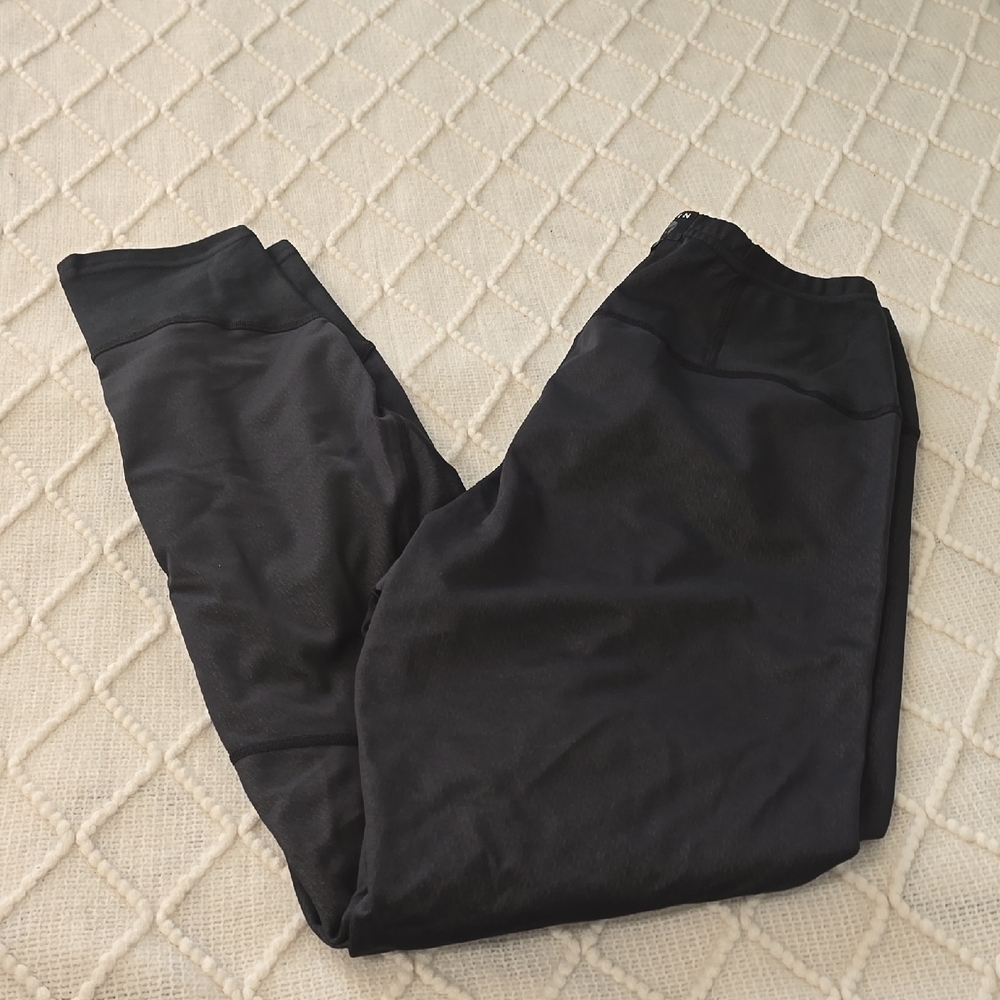 Mountain Hardwear Black Leggings